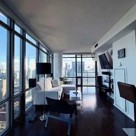 Murano Condos - Bay & College - Fully Equipped Downtown Toronto Condo